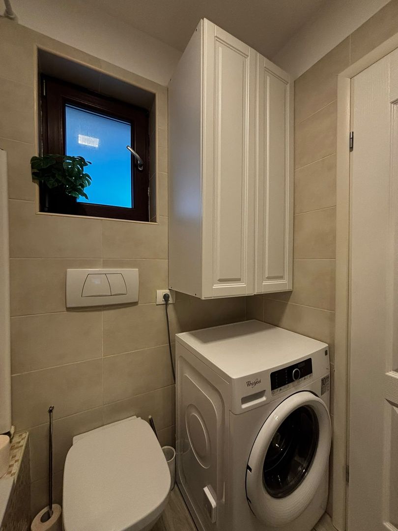 Apartament Modern și Spațios cu Grădină Privată și 2 Locuri de Parcare Incluse! - Poză 10