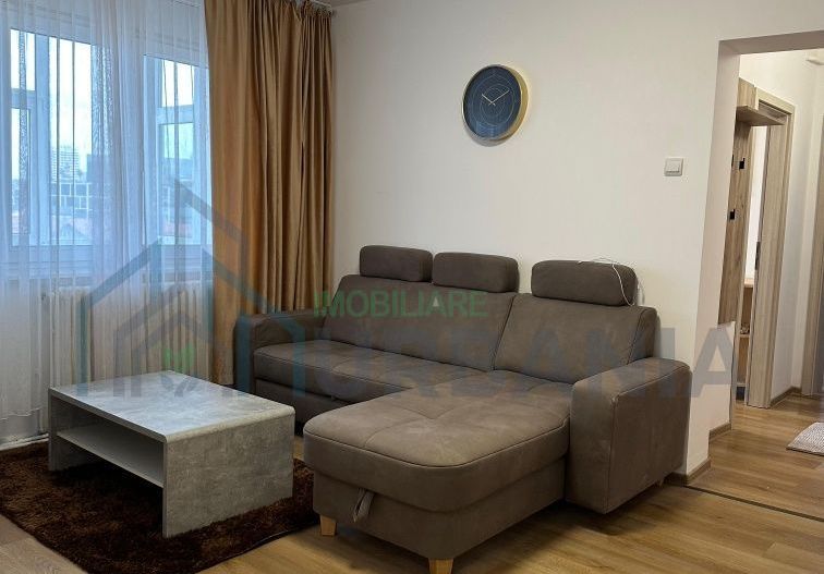 Apartament 3 camere, semidecomandat, complet renovat, Iași - Poză 1