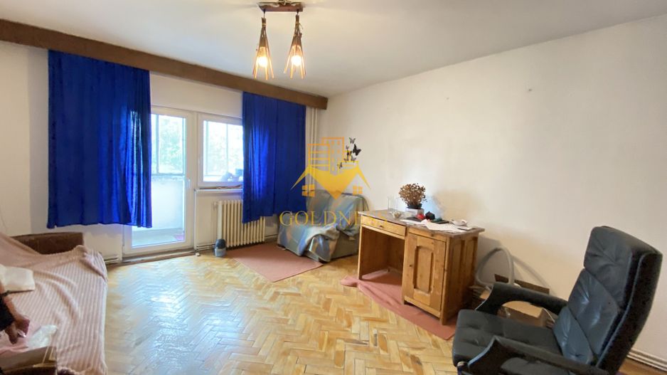 Apartament 3 camere decomandate etaj 2 Gradini Manastur zona Big Belly - Poză 3