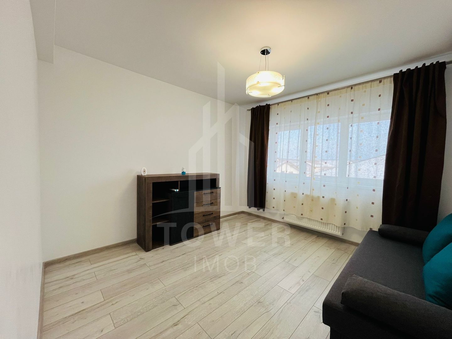 Apartament modern 3 camere - Poză 14