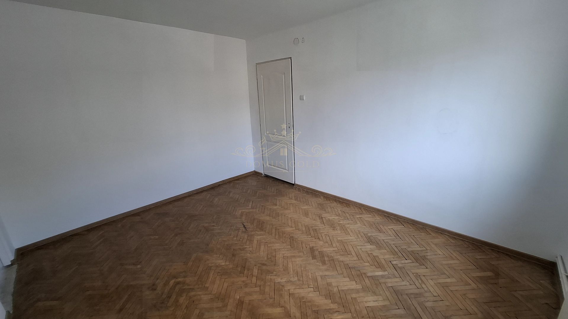 Vind urgent apartament in Turda . - Poză 11