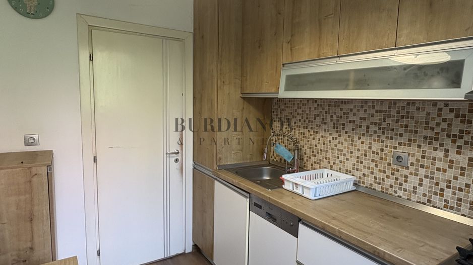 Apartament cu 3 camere - Metrou Costin Georgian - bd. 1 Decembrie 1918 - Poză 5