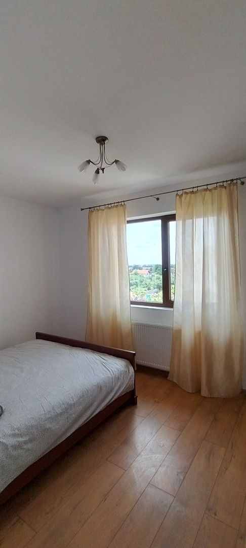 Giroc | 2 Camere | Mobilat si Utilat | Centrala proprie | Loc de parcare - Poză 4