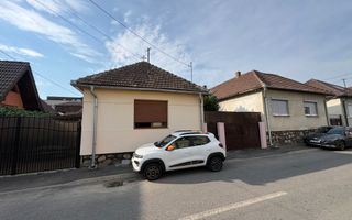 Casă 3 camere de vânzare | Lupeni, Sibiu | garaj, pivniță - Poză 1