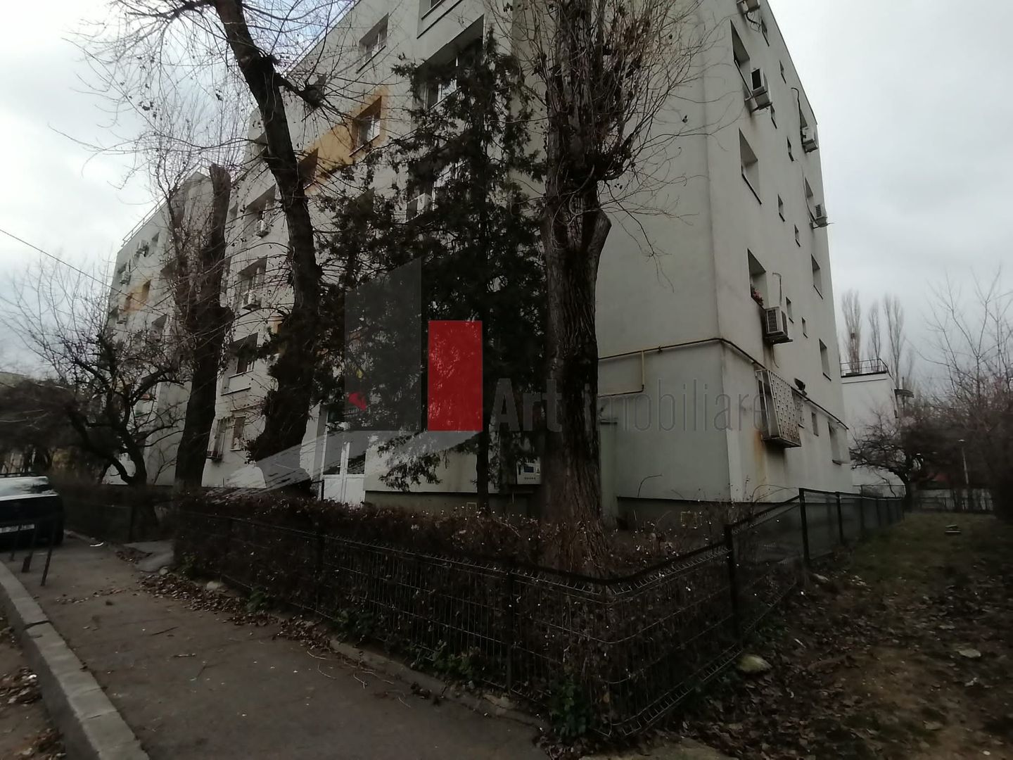 Garsoniera Pajura - bloc 1982 - Poză 2