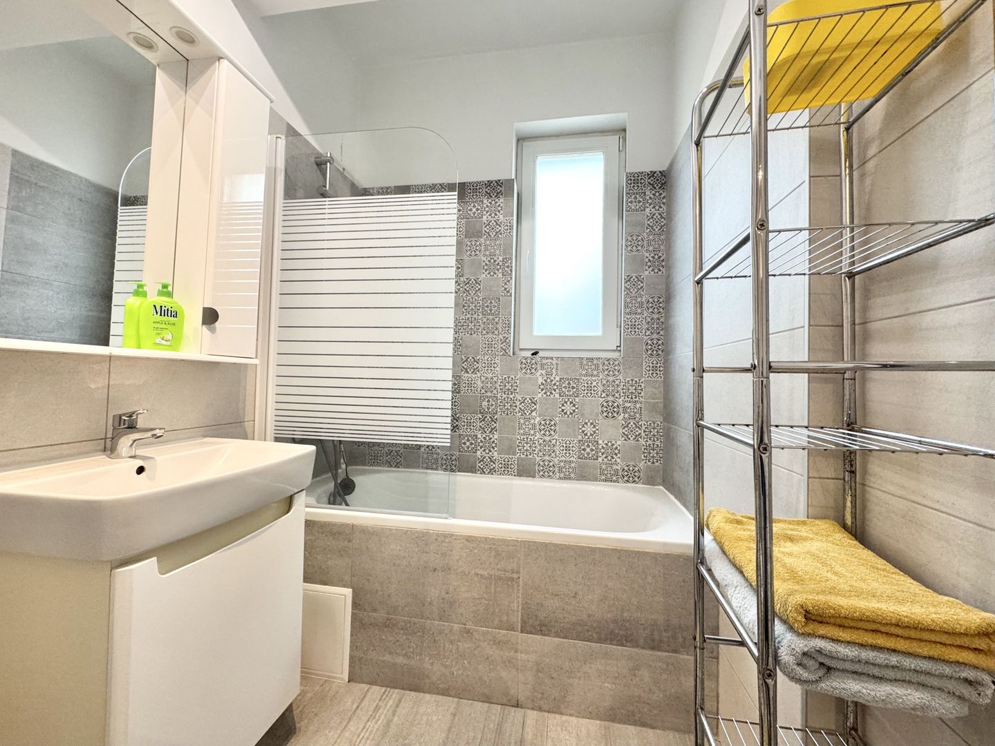 3 camere Braytim, modern, lift, etaj 1, balcon generos - Poză 25