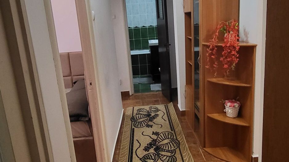 Apartament 3 Camere Decomandat – Metrou la scara - Poză 4