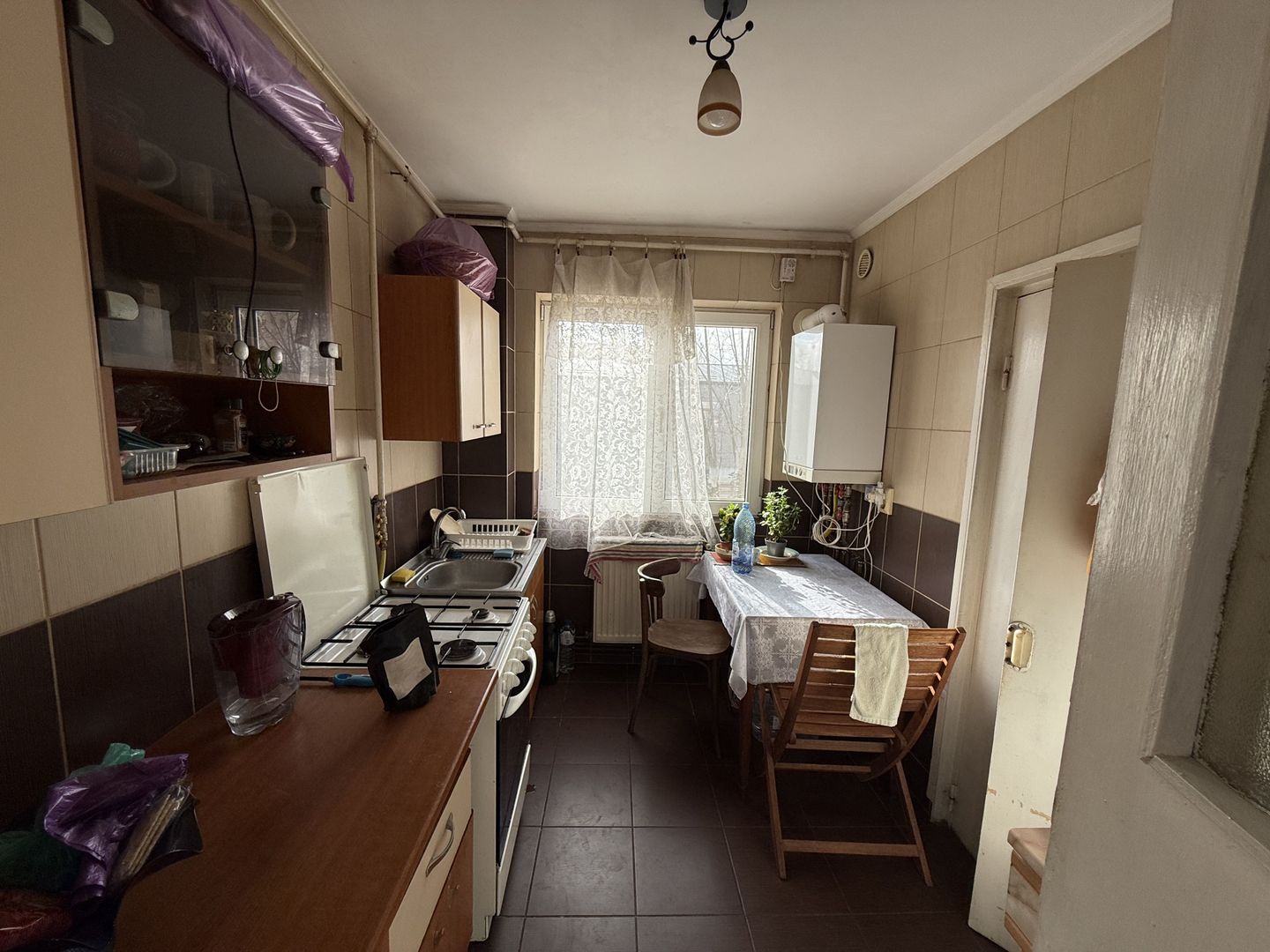 Apartament cu 3 camere central - Poză 4