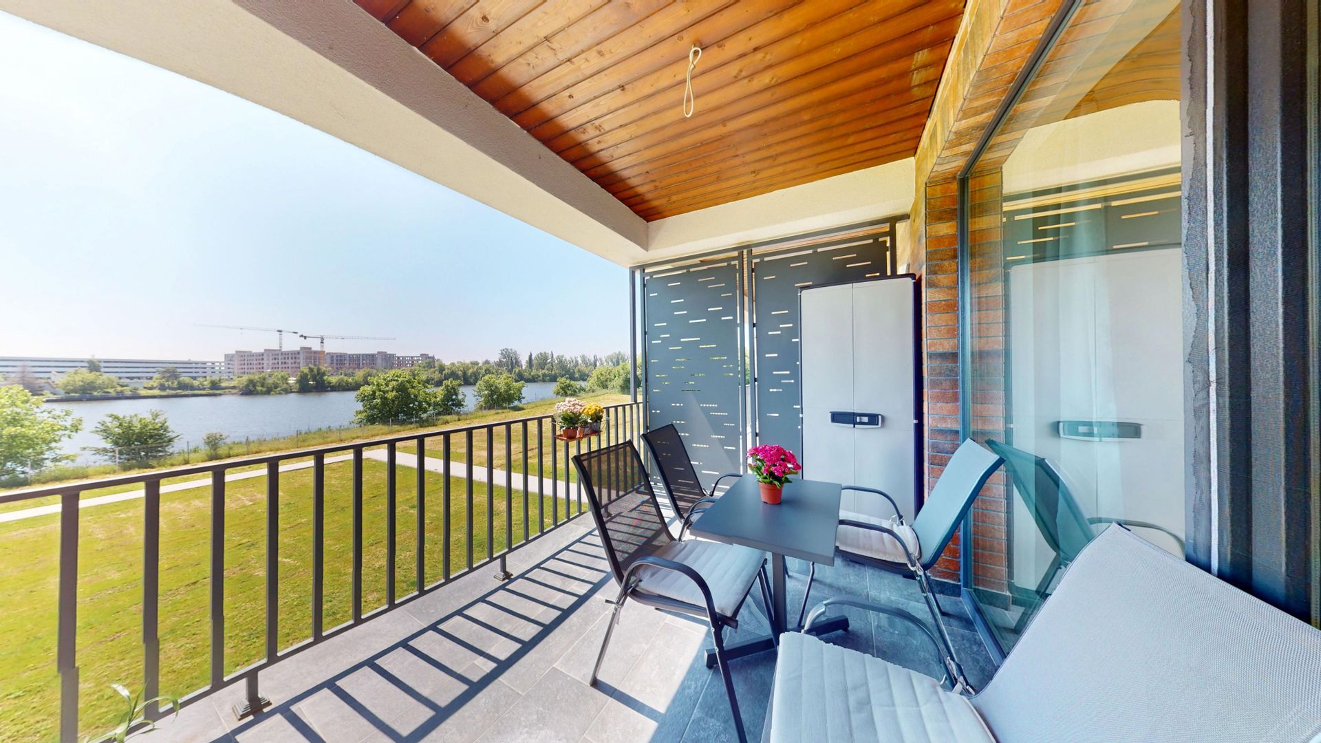 Apartament 3 Camere cu Vedere la Lac | Straulesti- Lake View Garden - Poză 26