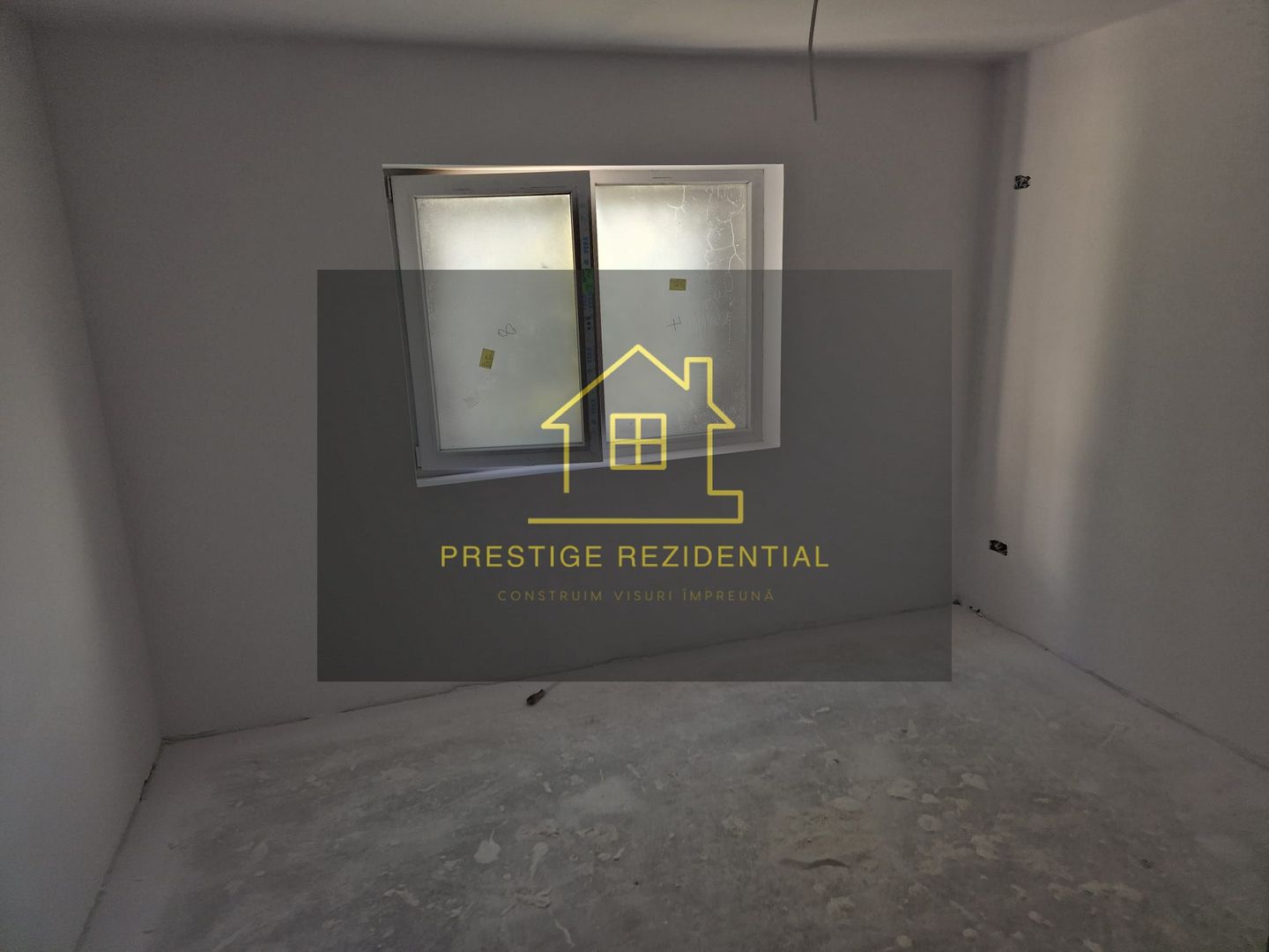 Ap 2 Camere Decomandata,Curte 41 mp,Nicolae Grigorescu-Metrou - Poză 1