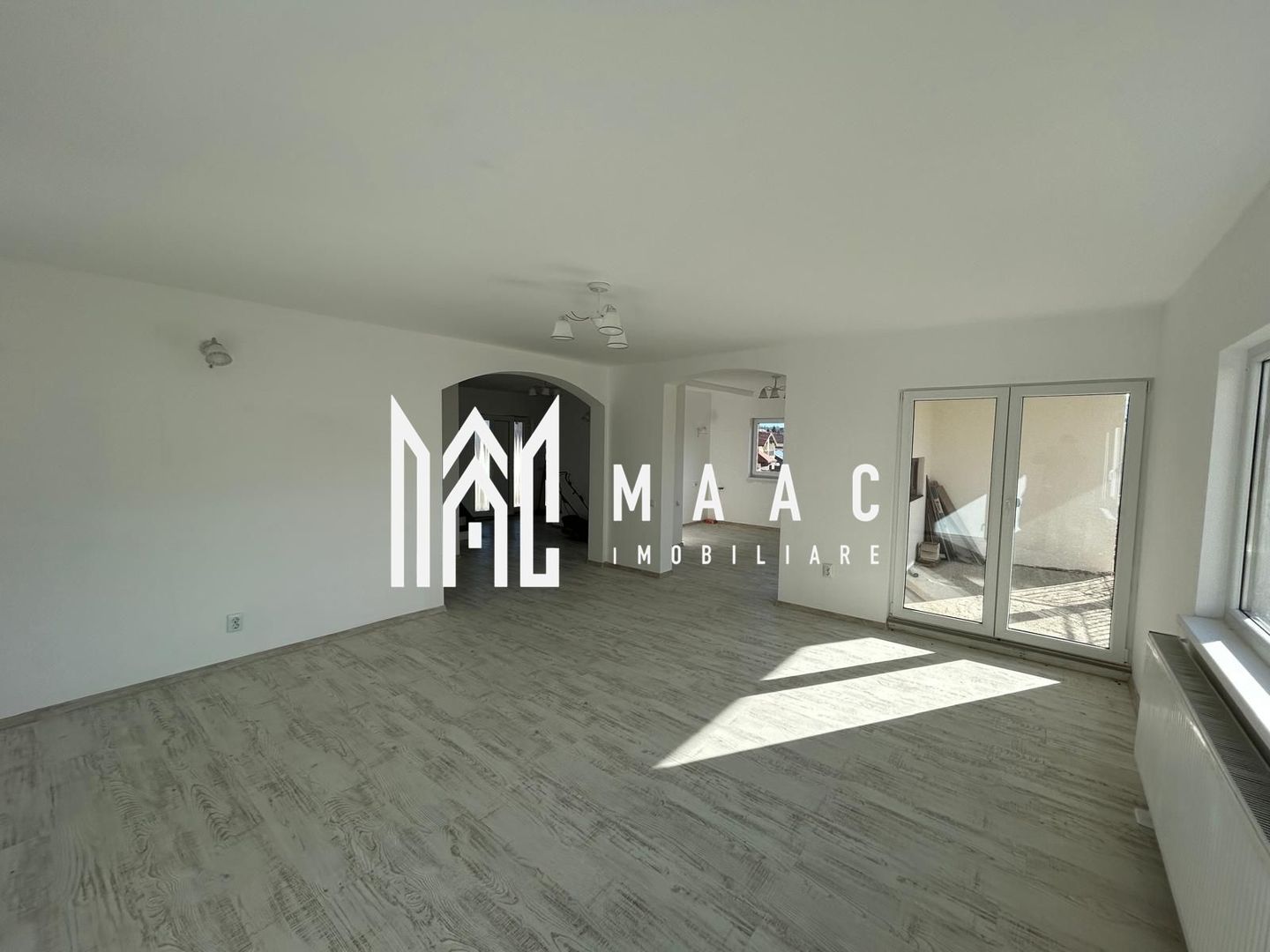 Duplex 4 camere I Acces auto - Curte 370 mp I Cisnădie - Poză 4