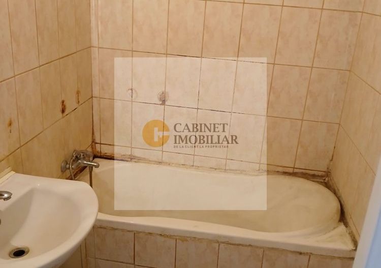 3 camere I Piata Mihail Kogalniceanu I De renovat I Etaj 4 - Poză 6