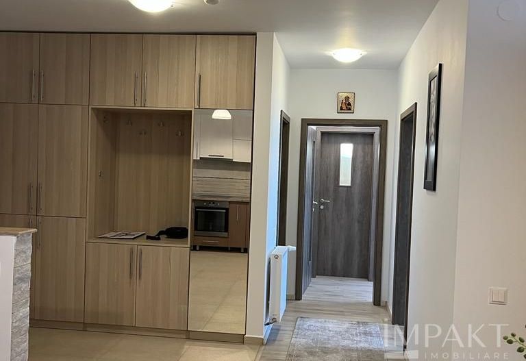 Apartament cu 3 camere in zona Parcului Central (Platinia) - Poză 4