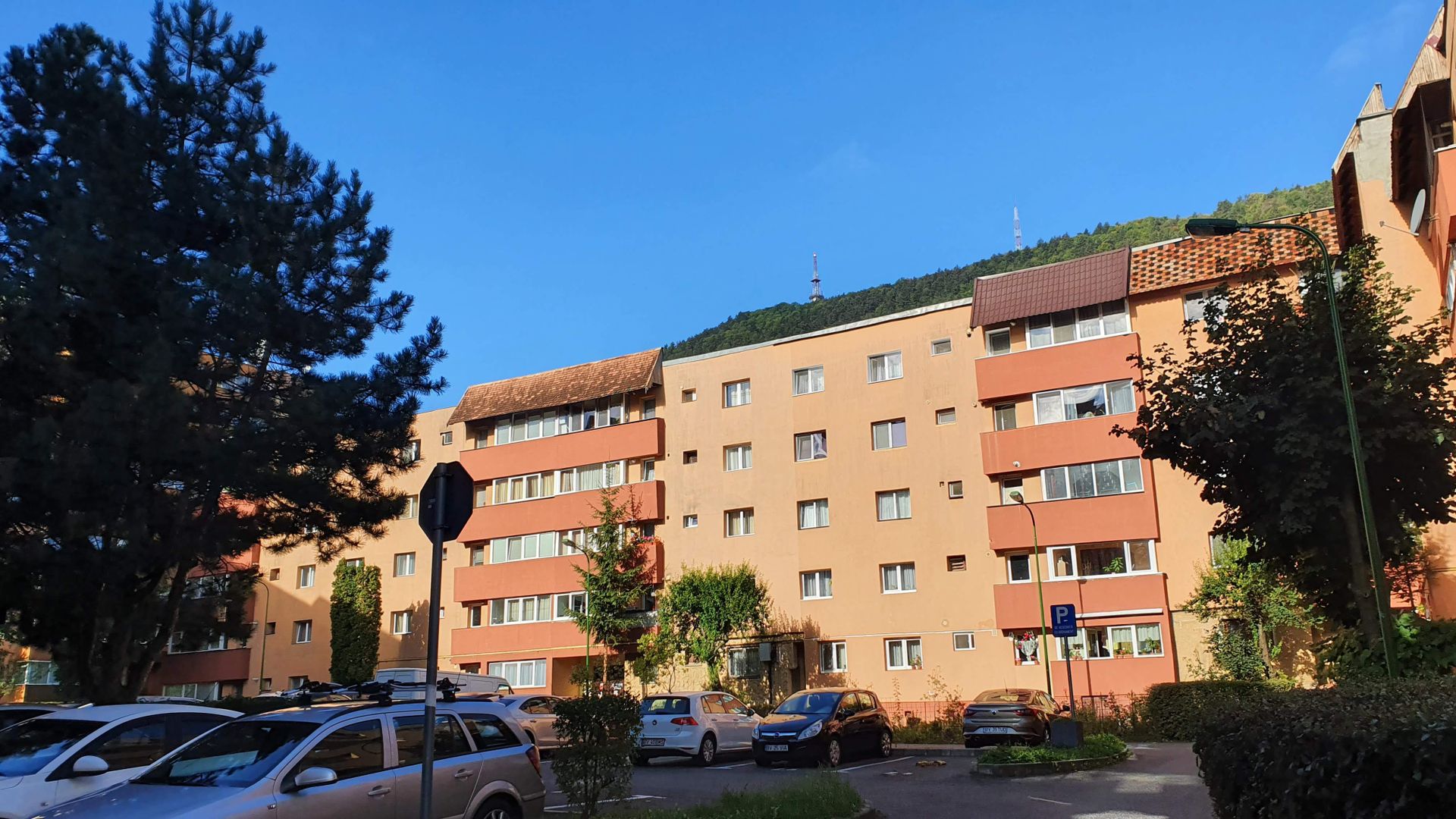 Comision zero.Racadau zona pietonal, 3 camere, 2 bai, parter inalt. - Poză 9