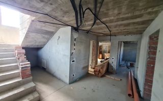 Casa 5 Camere, 284 mp, Teren 459/913, Toate Utilitatile, Zona Arex - Poză 2