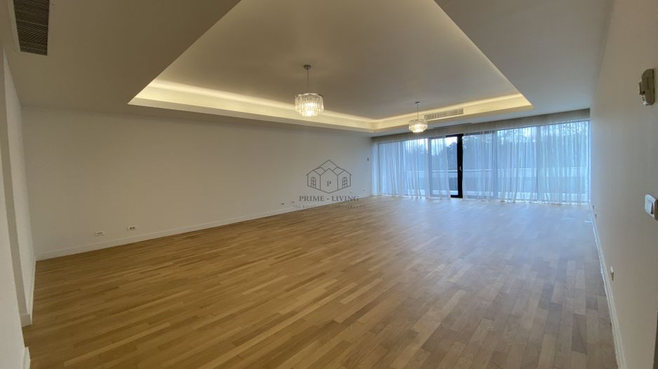 APARTAMENT NOU RENOVAT CU 4CAMERE LA INCHIRIERE LANGA PARCUL HERASTRAU - Poză 1