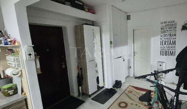 Apartament decomandat cu 2 camere în zona Eroilor Florești - Poză 3
