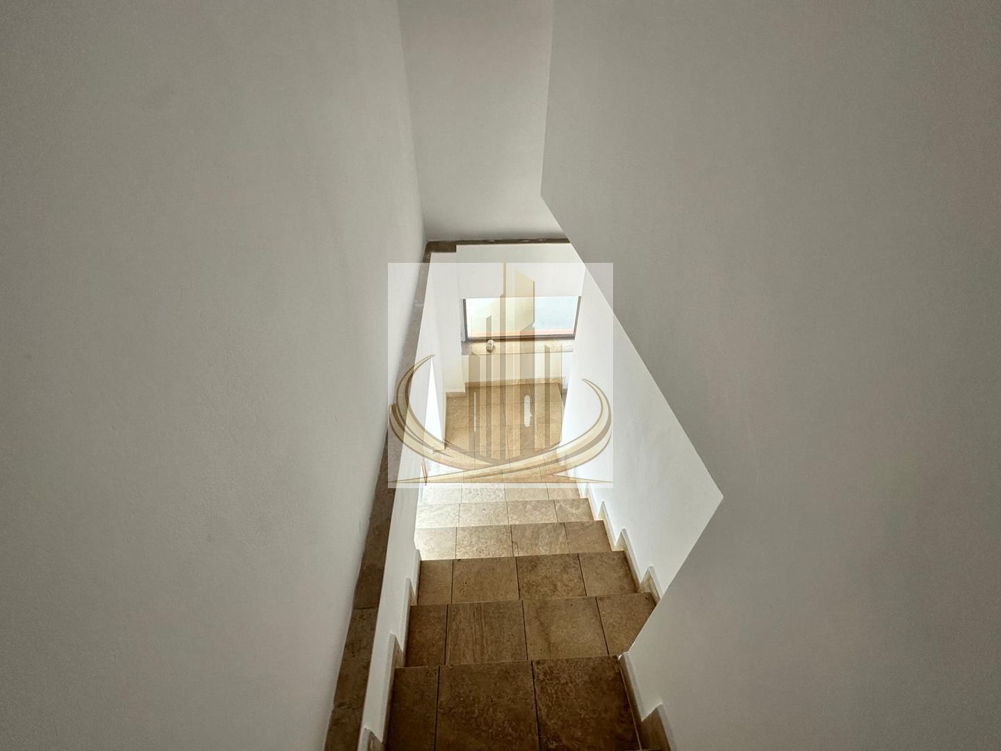 Penthouse de Lux pe Ștefan cel Mare | 154 mp + Terasă 150 mp - Poză 10