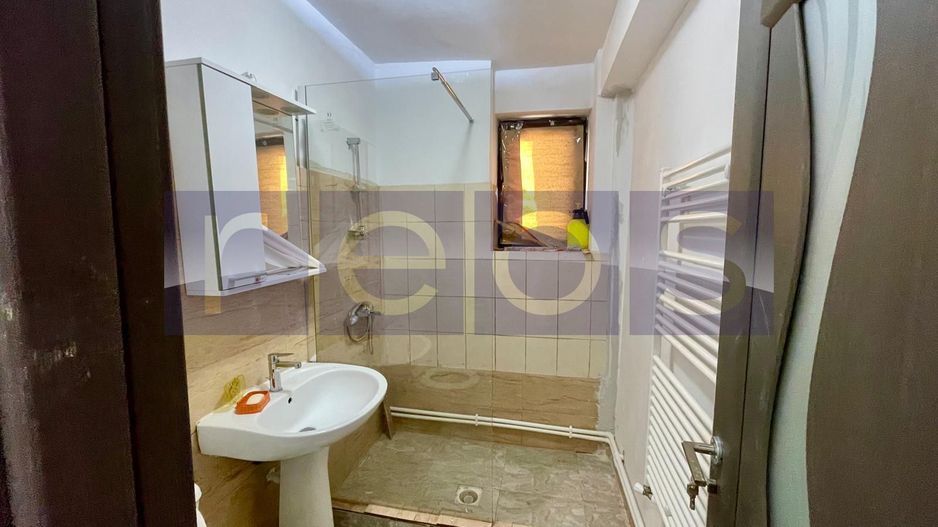 VANZARE STUDIO DUBLU 50MP DEMISOL BANU MANTA VICTORIEI CENTRALA PROPRIE - Poză 5