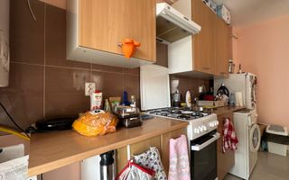 Apartament 2 camere, 50 mp + 3 balcoane, parcare – Eroilor, Floresti! - Poză 5