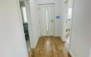 Casa finisaje de inalta calitate, 144mp utili, 350mp teren Giarmata - Poză 4