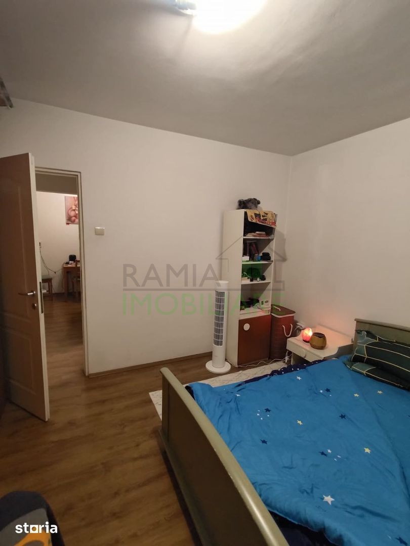 Apartament 2 camere Gemenii bloc izolat mobilat și utilat - Poză 3