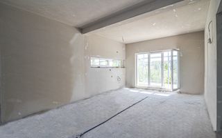 Casa individuala cu garaj si demisol, in Chinteni la 10 min de Cluj - Poză 3