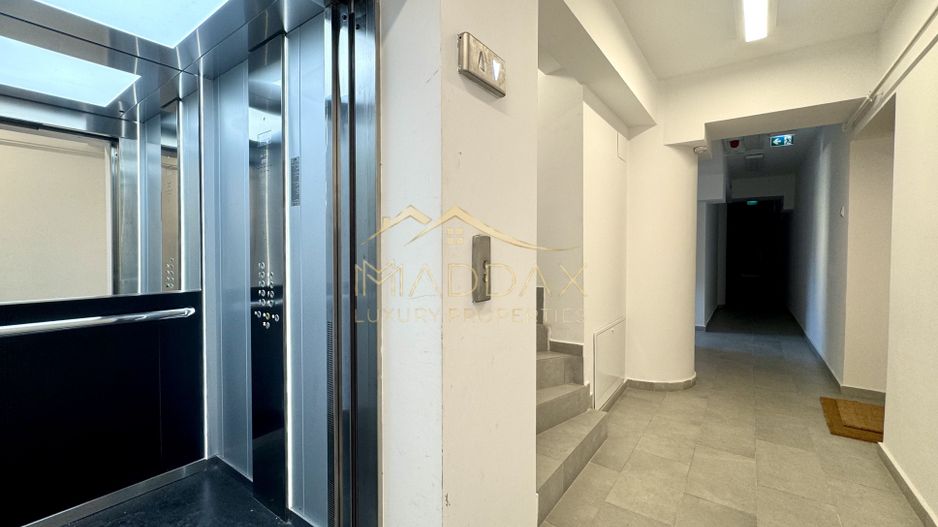 Spatiu de birouri *3 camere* / Cladire Istorica stil Brancovenesc / Universitate - Poză 25