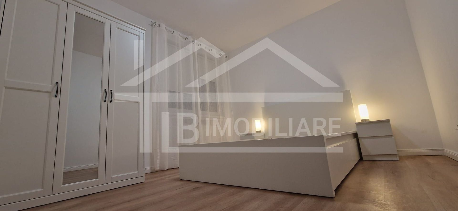 Apartament cu 2 camere, decomandat, 48mp, decomandat, Zona UMFST - Poză 1