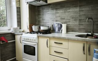 Vânzare, apartament, 3 camere, Strada Ivan Kolesov, Bălți - Poză 1