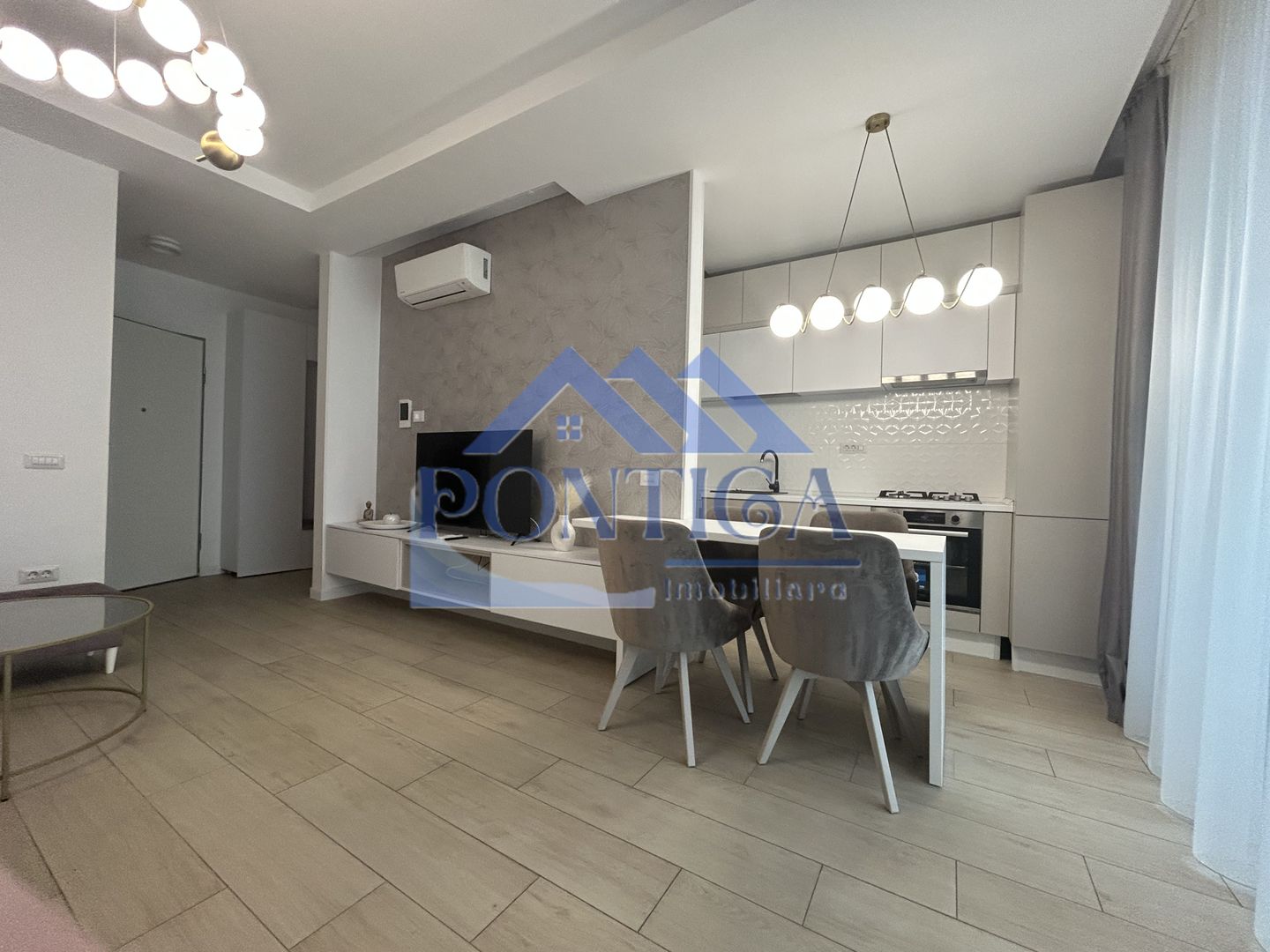 Apartament premium de închiriat - Poză 1