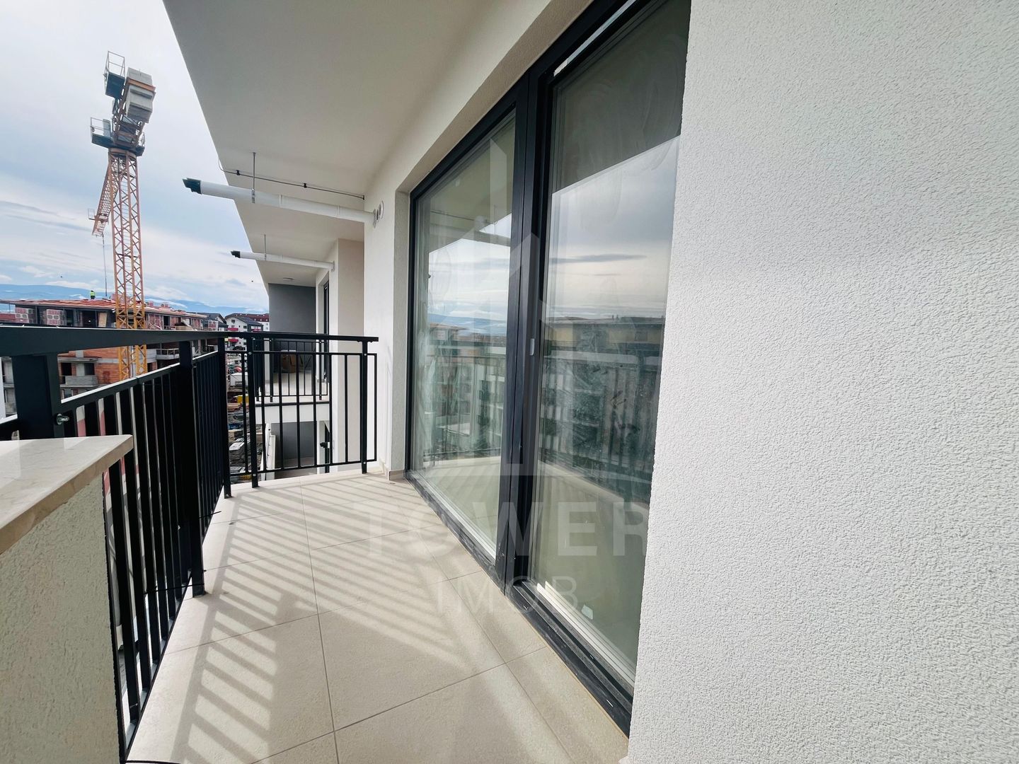 Apartament Modern cu 2 Camere in Turnisor - Poză 11