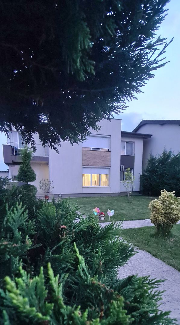 Casa cu etaj de vânzare în Sântandrei 131 mp util - Poză 6