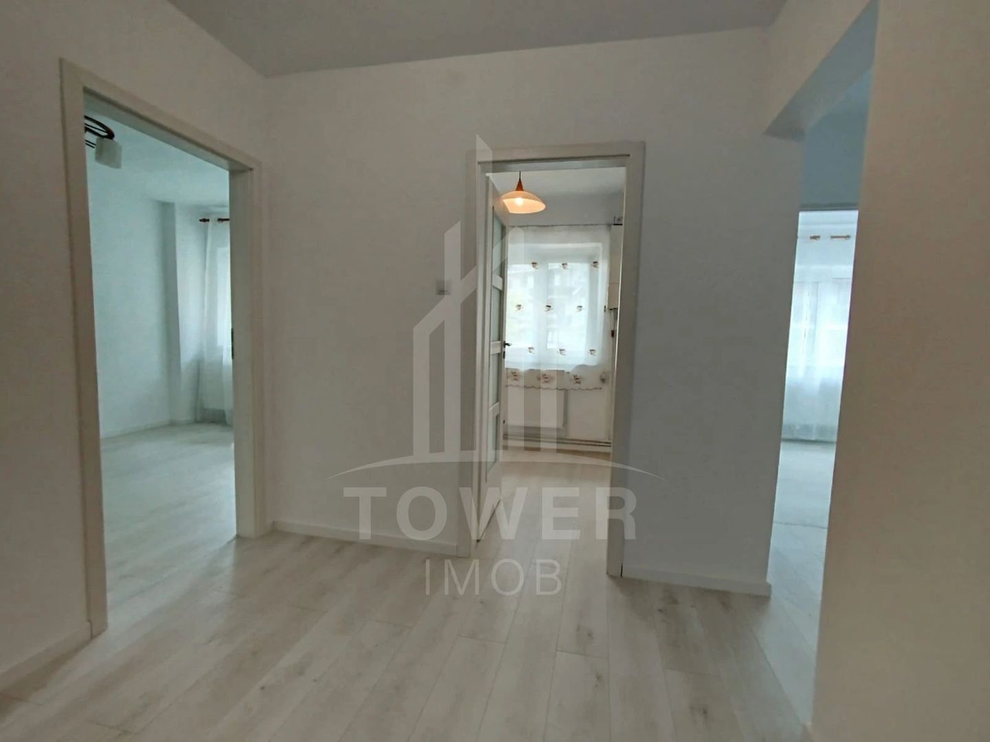 Apartament 2 camere decomandate de vânzare  Rahovei. - Poză 1
