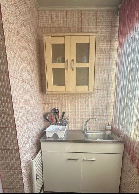 Apartament 2 camere in Craiovita Noua - complet mobilat si utilat - Poză 6