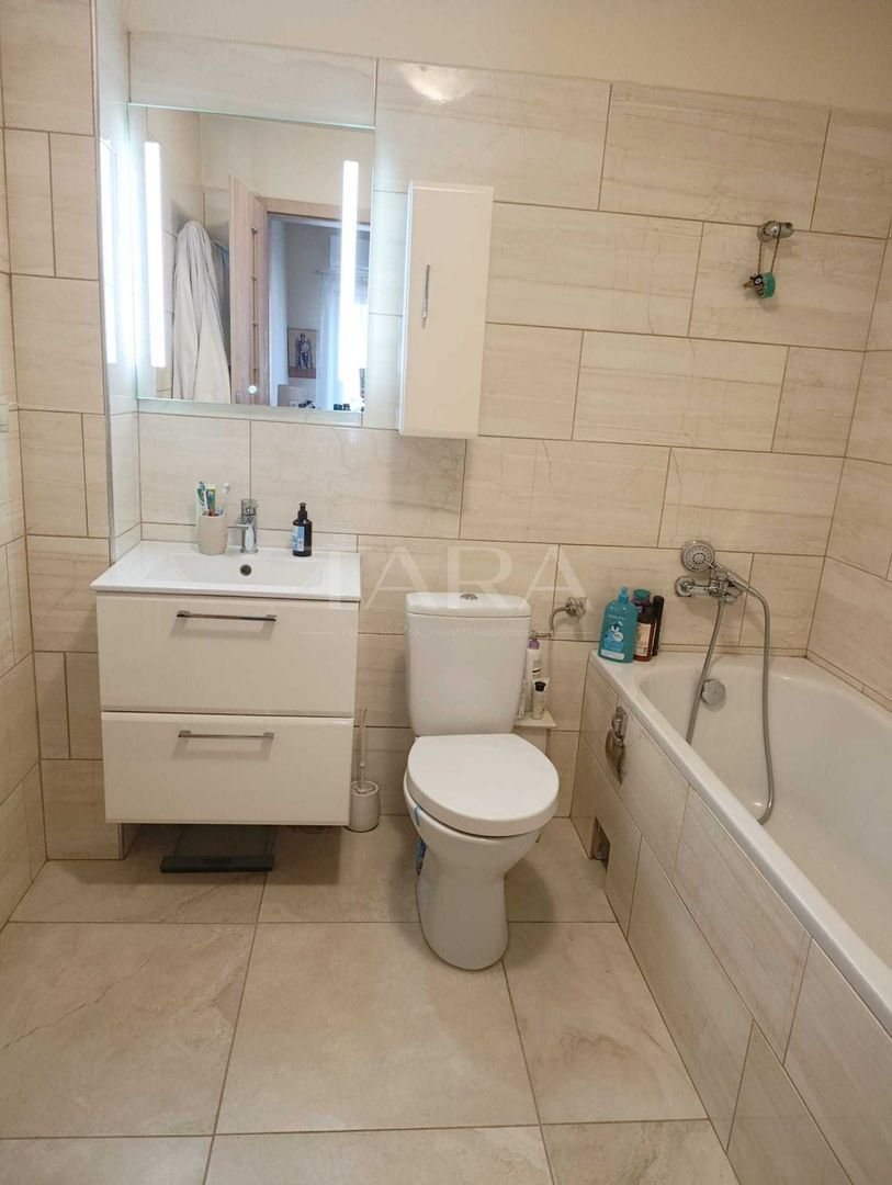 Vânzare apartament si curte in zona Lidl - Poză 6