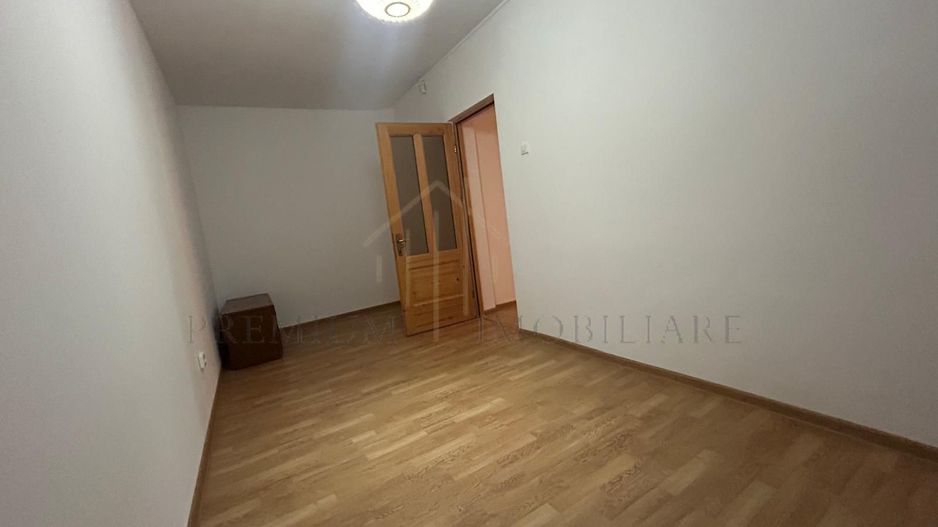 Apartament 3 camere, 100 mp, ultracentral – ideal birouri - Poză 15