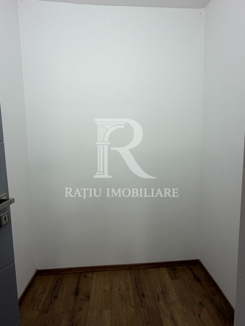 Casa 3 camere | Renovata Recent | Curte | Episcopia | Oradea - Poză 13
