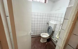 Casa pretabila Pensiune/Camin de Varstnici + Spatii Comerciale Parter - Poză 13