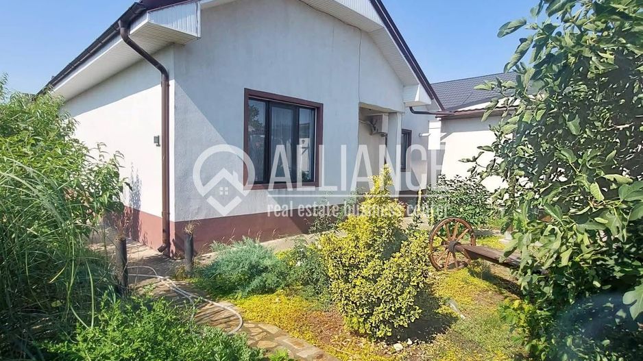 Valu lui Traian( Cod 07)  -Casă cu 3 camere (cu pod înalt amenajat) - Poză 6