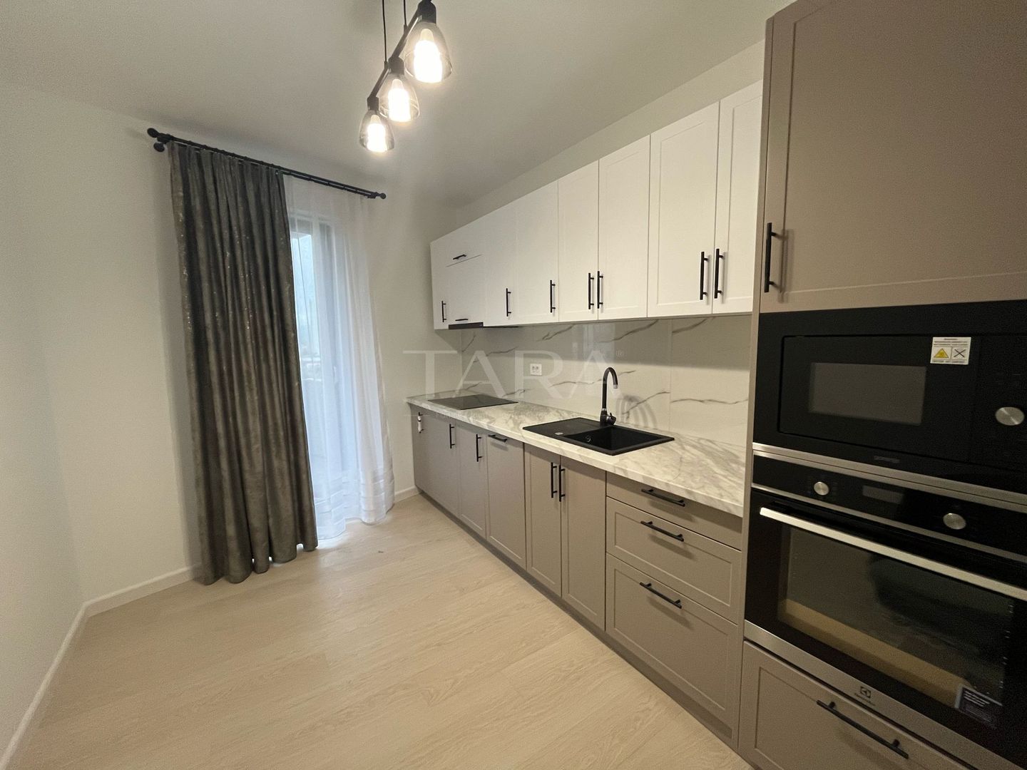 Apartament cu 2 camere. - Poză 5