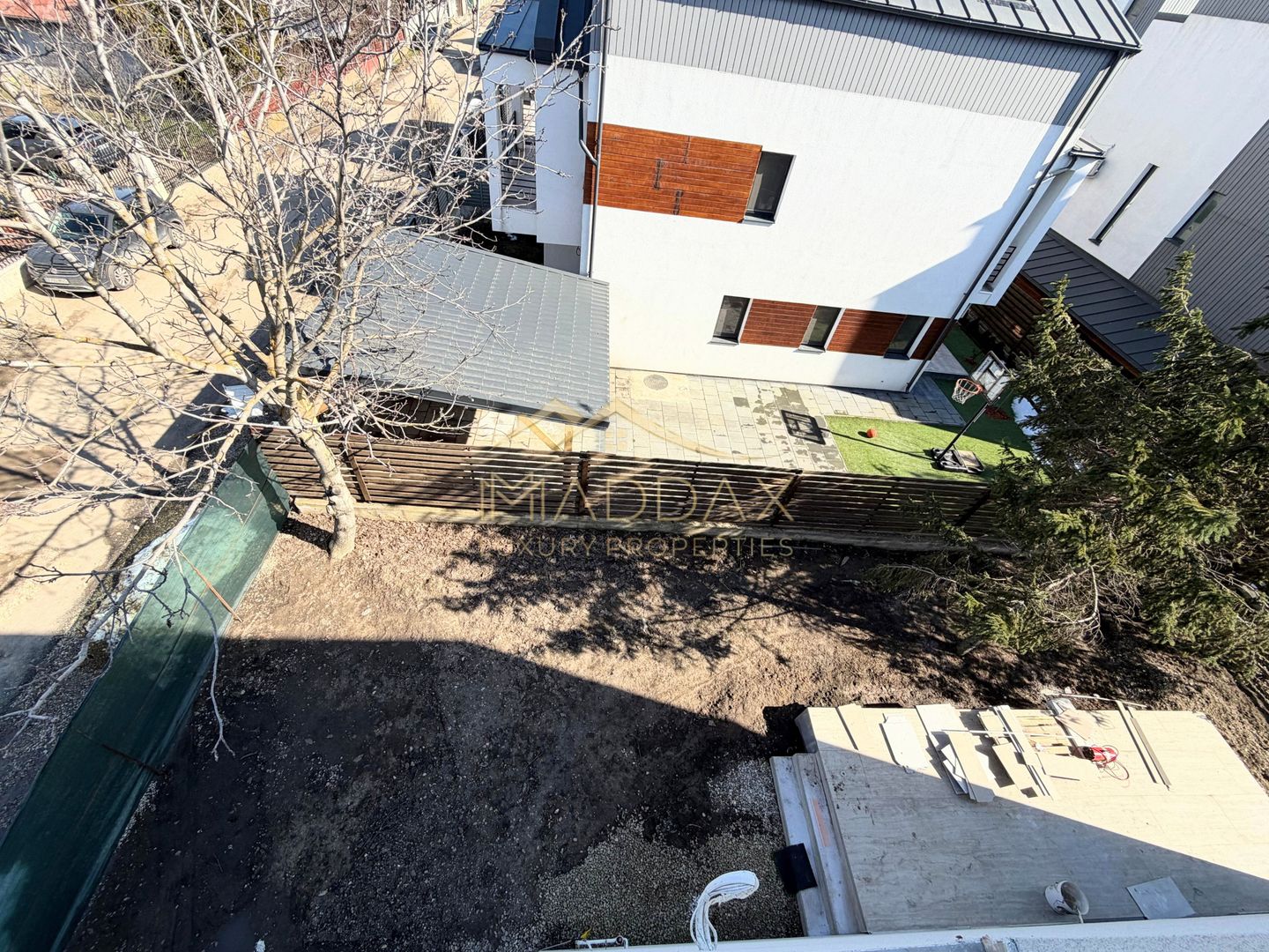 Vila moderna 6 camere // 190mp // teren 300mp // Tunari - Poză 33