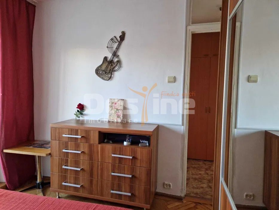 Apartament 3 camere la etaj intermediar, cu loc de parcare, zona Astra - Poză 4