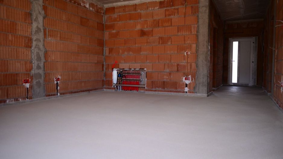 Sanandrei, Duplex pe PArter , 3 Dormitoare, 2 bai, Dresing, Perete Dublu - Poză 9