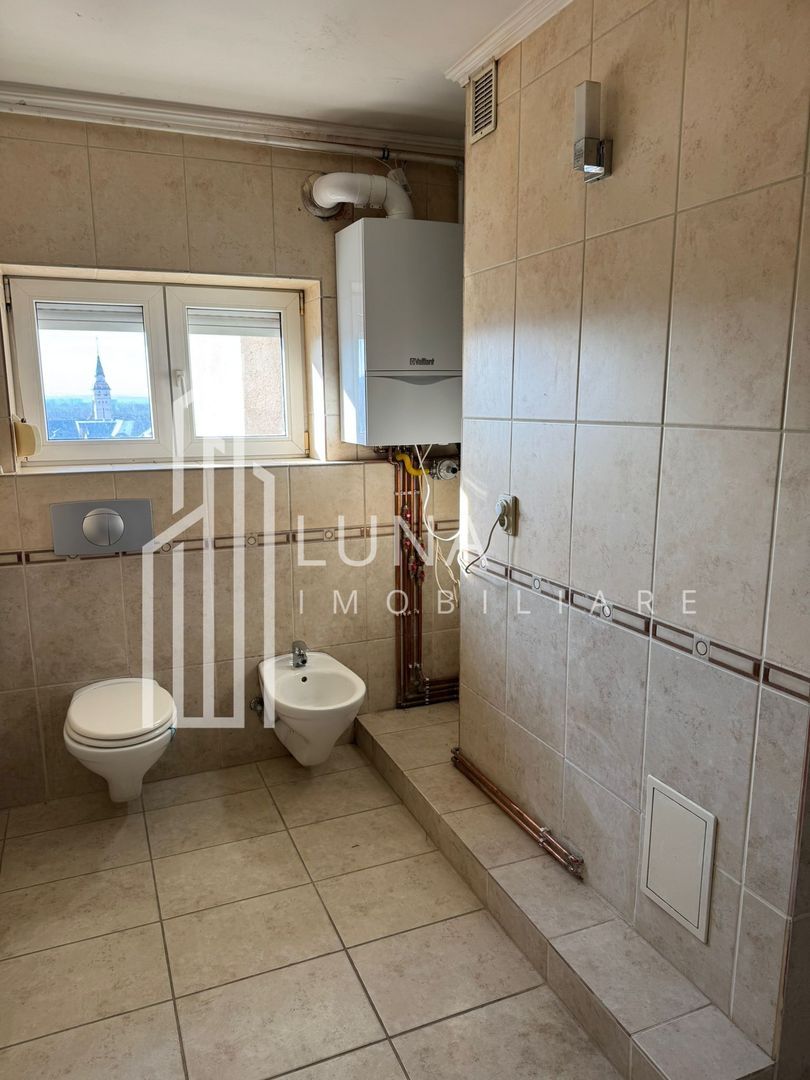 Apartament Ultracentral la Etajul 10 – Lângă Teatrul Național - Poză 2