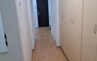 Apartament - 3 Camere Nicolina - 560 euro - Poză 3