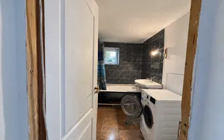 Casă cu teren 460mp | Valu lui Traian - Poză 12
