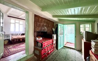 Casa 3 camere+anexe, teren 2400 mp, Damienesti Bacău - Poză 4