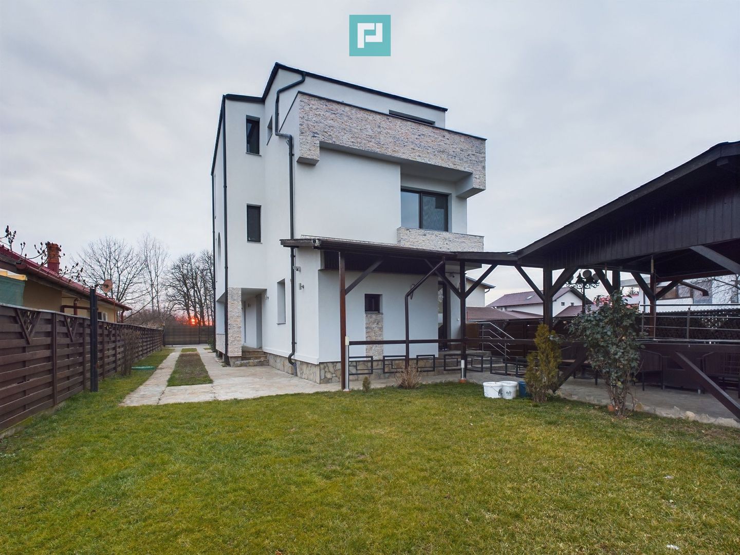 Casă în Ghermănești, Snagov – Eleganță și confort cu vedere la lac - Poză 15