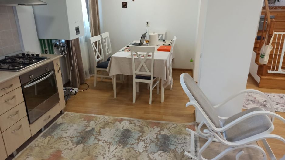 vila triplex,deosebita,mob-util partial/complet/Frumusani-Calarasi - Poză 32